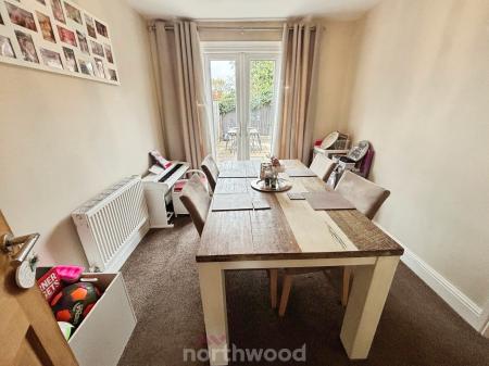 3 bedroom Semi-detached house for sale in St Marys Road, Dunsville, Doncaster, DN7