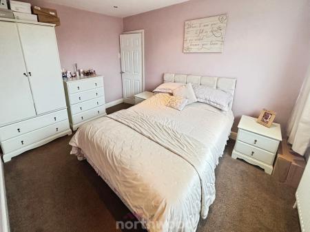 3 bedroom Semi-detached house for sale in St Marys Road, Dunsville, Doncaster, DN7