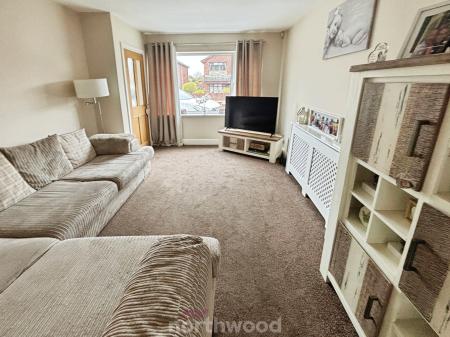 3 bedroom Semi-detached house for sale in St Marys Road, Dunsville, Doncaster, DN7