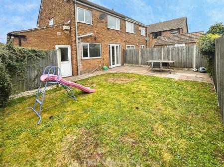 3 bedroom Semi-detached house for sale in St Marys Road, Dunsville, Doncaster, DN7