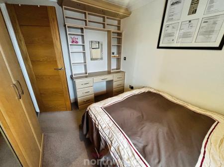 4 bedroom Detached house for sale in Broadwater Drive, Dunscroft, Doncaster, DN7