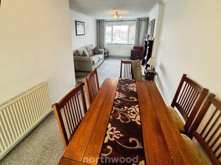 3 bedroom Detached house for sale in Shawfield Close, Barnby Dun, Doncaster, DN3