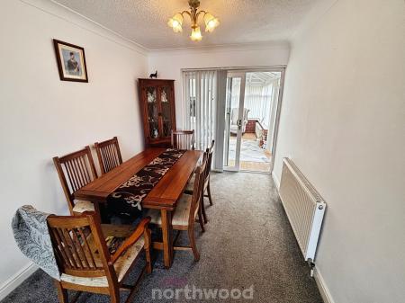 3 bedroom Detached house for sale in Shawfield Close, Barnby Dun, Doncaster, DN3