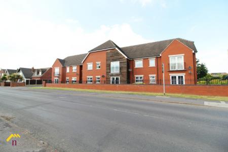 2 bedroom Flat to let in Crookesbroom Lane, Hatfield, Doncaster, DN7