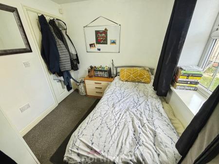 3 bedroom Semi-detached house for sale in Turnberry Mews, Stainforth, Doncaster, DN7