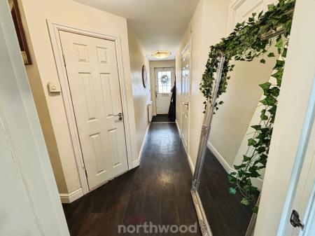 3 bedroom Semi-detached house for sale in Turnberry Mews, Stainforth, Doncaster, DN7