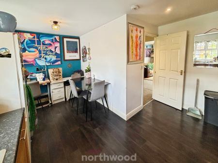 3 bedroom Semi-detached house for sale in Turnberry Mews, Stainforth, Doncaster, DN7