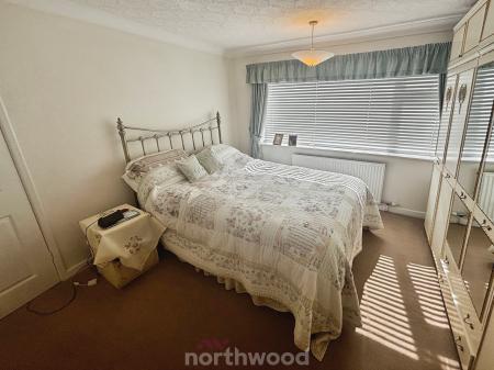 3 bedroom Semi-detached house for sale in Coppice Lane, Hatfield, Doncaster, DN7