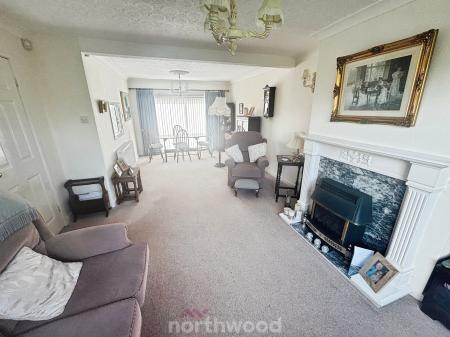 3 bedroom Semi-detached house for sale in Coppice Lane, Hatfield, Doncaster, DN7