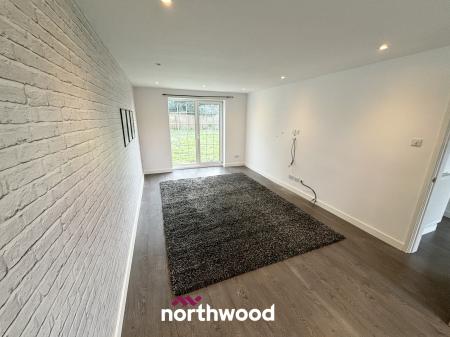 3 bedroom Semi-detached house to let in Ingram Crescent, Dunscroft, Doncaster, DN7