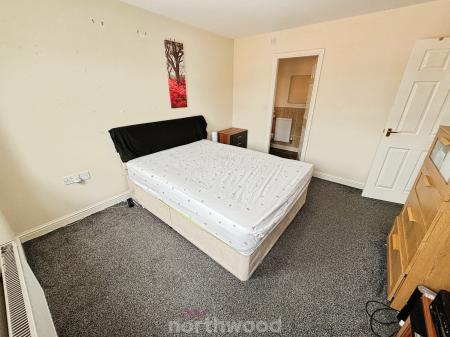 4 bedroom Detached house for sale in Highfield Close, Dunscroft, Doncaster, DN7