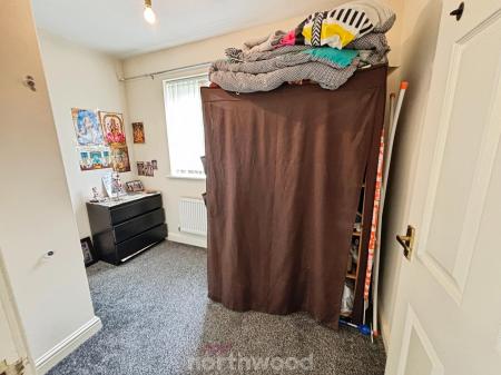 4 bedroom Detached house for sale in Highfield Close, Dunscroft, Doncaster, DN7