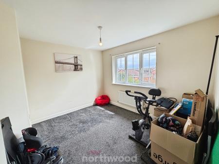 4 bedroom Detached house for sale in Highfield Close, Dunscroft, Doncaster, DN7