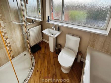 3 bedroom Semi-detached house to let in Coppice Lane, Hatfield, Doncaster, DN7