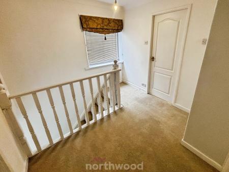 3 bedroom Semi-detached house to let in Coppice Lane, Hatfield, Doncaster, DN7