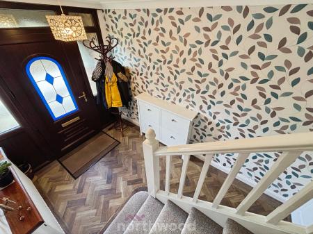 3 bedroom Detached house for sale in Grange Avenue, Doncaster, Doncaster, DN7