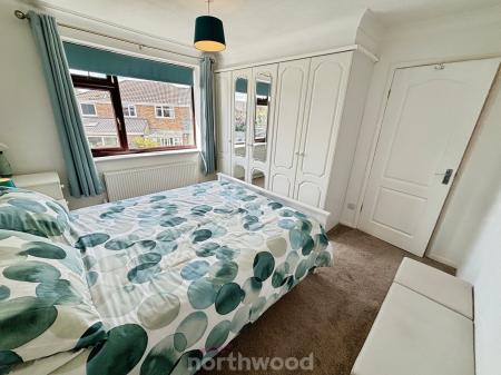 3 bedroom Detached house for sale in Grange Avenue, Doncaster, Doncaster, DN7