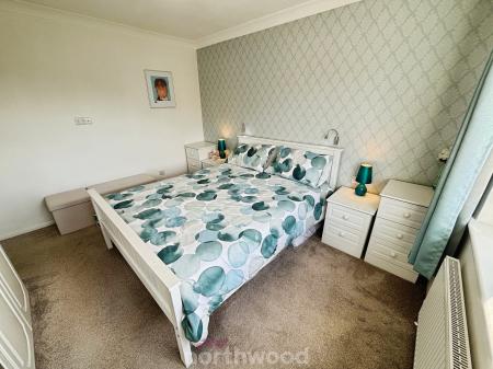 3 bedroom Detached house for sale in Grange Avenue, Doncaster, Doncaster, DN7
