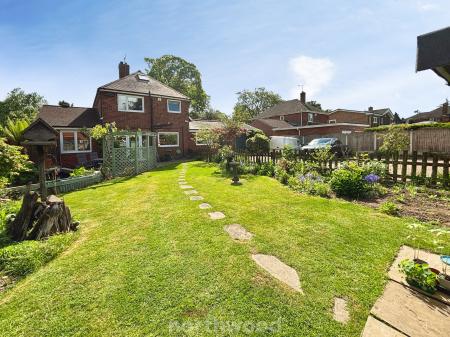 4 bedroom Detached house for sale in Coppice Grove, Hatfield, Doncaster, DN7