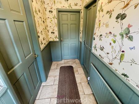 4 bedroom Detached house for sale in Coppice Grove, Hatfield, Doncaster, DN7