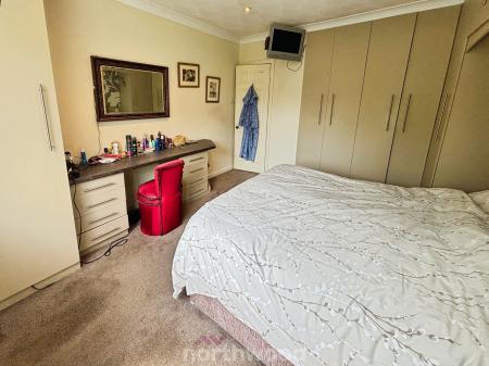 4 bedroom Detached house for sale in Coppice Grove, Hatfield, Doncaster, DN7