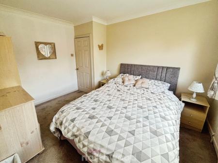 4 bedroom Detached house for sale in Coppice Grove, Hatfield, Doncaster, DN7
