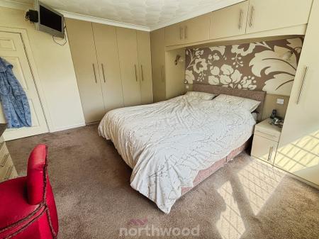 4 bedroom Detached house for sale in Coppice Grove, Hatfield, Doncaster, DN7