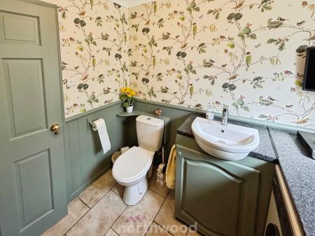 4 bedroom Detached house for sale in Coppice Grove, Hatfield, Doncaster, DN7