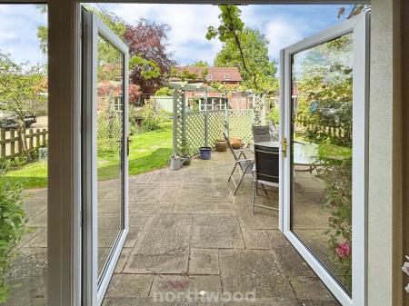 4 bedroom Detached house for sale in Coppice Grove, Hatfield, Doncaster, DN7
