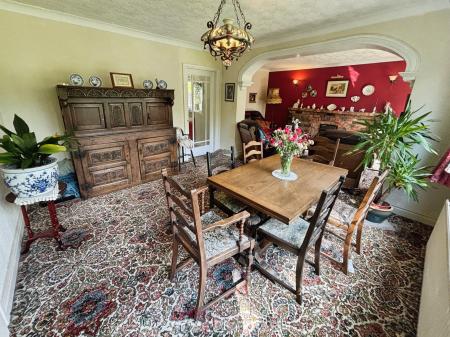 4 bedroom Detached house for sale in Coppice Grove, Hatfield, Doncaster, DN7