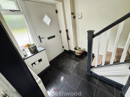 3 bedroom Semi-detached house for sale in Hund Oak Drive, Hatfield, Doncaster, DN7