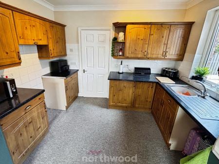 3 bedroom Semi-detached house for sale in St Marys Road, Dunsville, Doncaster, DN7
