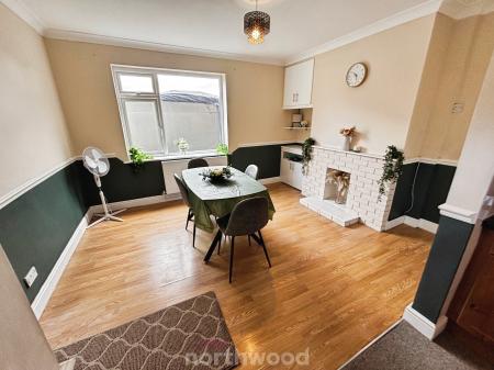 3 bedroom Semi-detached house for sale in St Marys Road, Dunsville, Doncaster, DN7