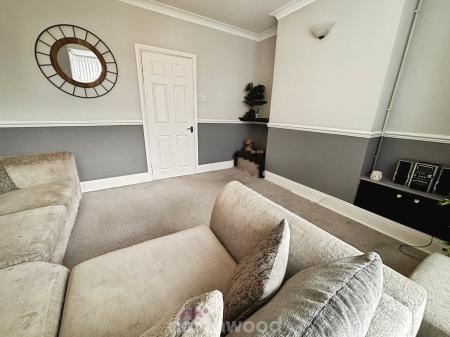 3 bedroom Semi-detached house for sale in St Marys Road, Dunsville, Doncaster, DN7