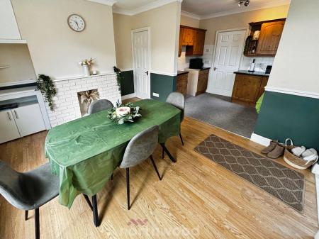 3 bedroom Semi-detached house for sale in St Marys Road, Dunsville, Doncaster, DN7