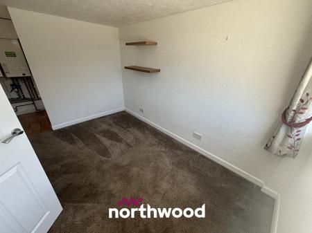 3 bedroom Semi-detached house for sale in Sunningdale Road, Hatfield Woodhouse, Doncaster, DN7