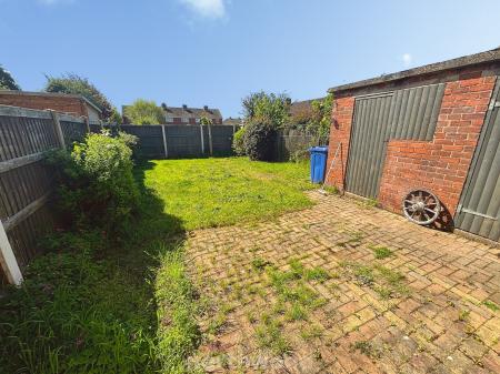 3 bedroom Terraced House for sale in Springfield Avenue, Hatfield, Doncaster, DN7