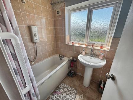 3 bedroom Terraced House for sale in Springfield Avenue, Hatfield, Doncaster, DN7