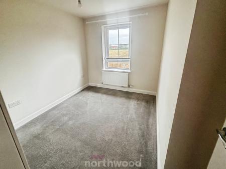3 bedroom Semi-detached house to let in Farmhouse Drive, Hatfield, Doncaster, DN7