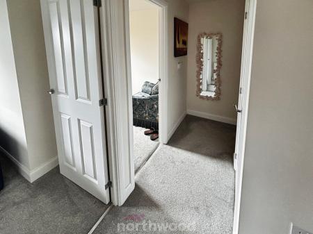 3 bedroom Semi-detached house to let in Farmhouse Drive, Hatfield, Doncaster, DN7