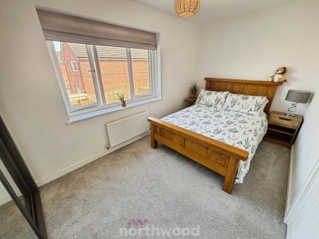 2 bedroom Detached house for sale in Viking Way, Doncaster, DN7