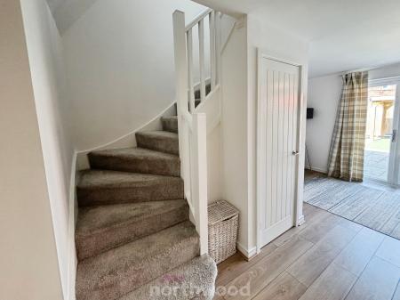 2 bedroom Detached house for sale in Viking Way, Doncaster, DN7