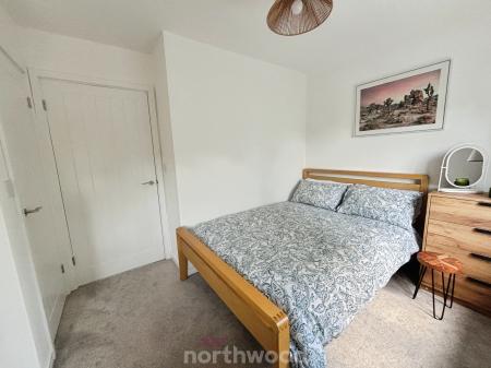 2 bedroom Detached house for sale in Viking Way, Doncaster, DN7
