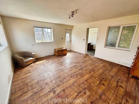 3 bedroom Semi-detached house for sale in Crookesbroom Lane, Hatfield, Doncaster, DN7