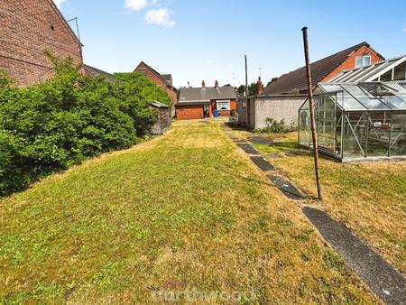 2 bedroom Bungalow for sale in Old Epworth Road East, Hatfield, Doncaster, DN7