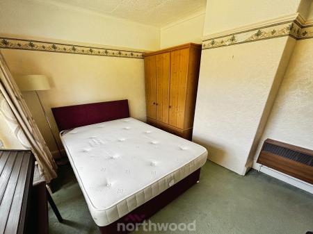 2 bedroom Bungalow for sale in Old Epworth Road East, Hatfield, Doncaster, DN7