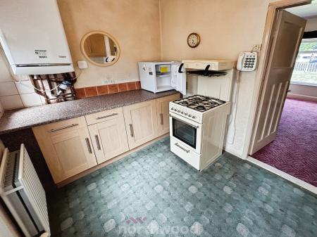 2 bedroom Bungalow for sale in Old Epworth Road East, Hatfield, Doncaster, DN7