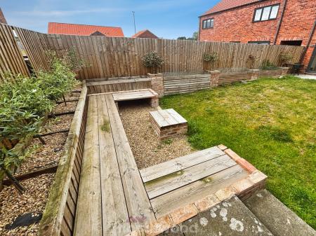 3 bedroom End of terrace house to let in Meadow View, Mattersey Thorpe, Doncaster, DN10