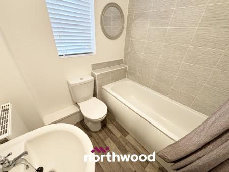 3 bedroom Semi-detached house to let in Barrier Mews, Stainforth, Doncaster, DN7