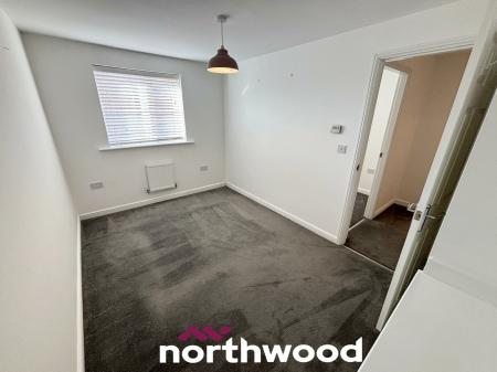 3 bedroom Semi-detached house to let in Barrier Mews, Stainforth, Doncaster, DN7